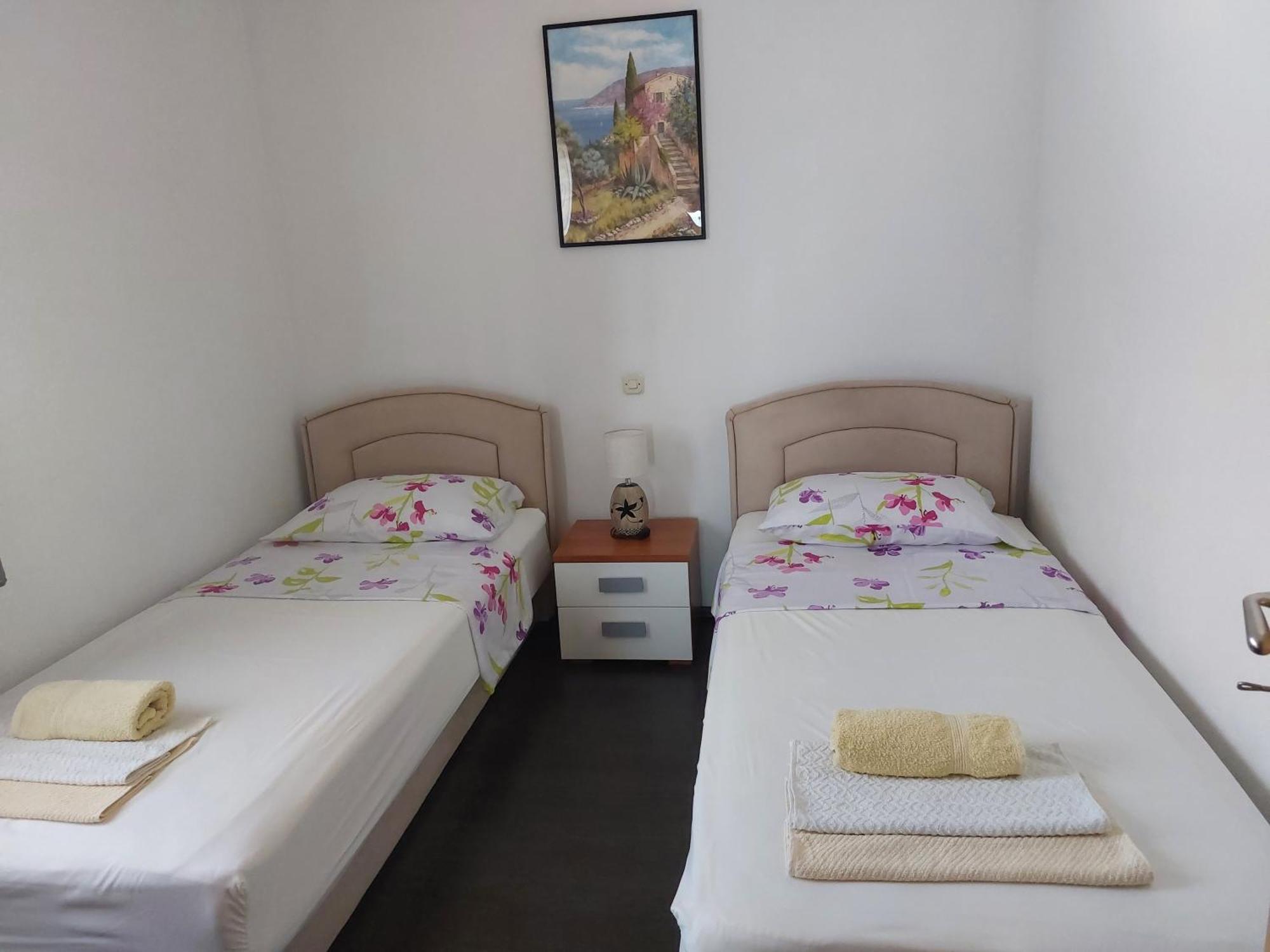 Apartments With A Parking Space Postira, Brac - 2911 Rom bilde