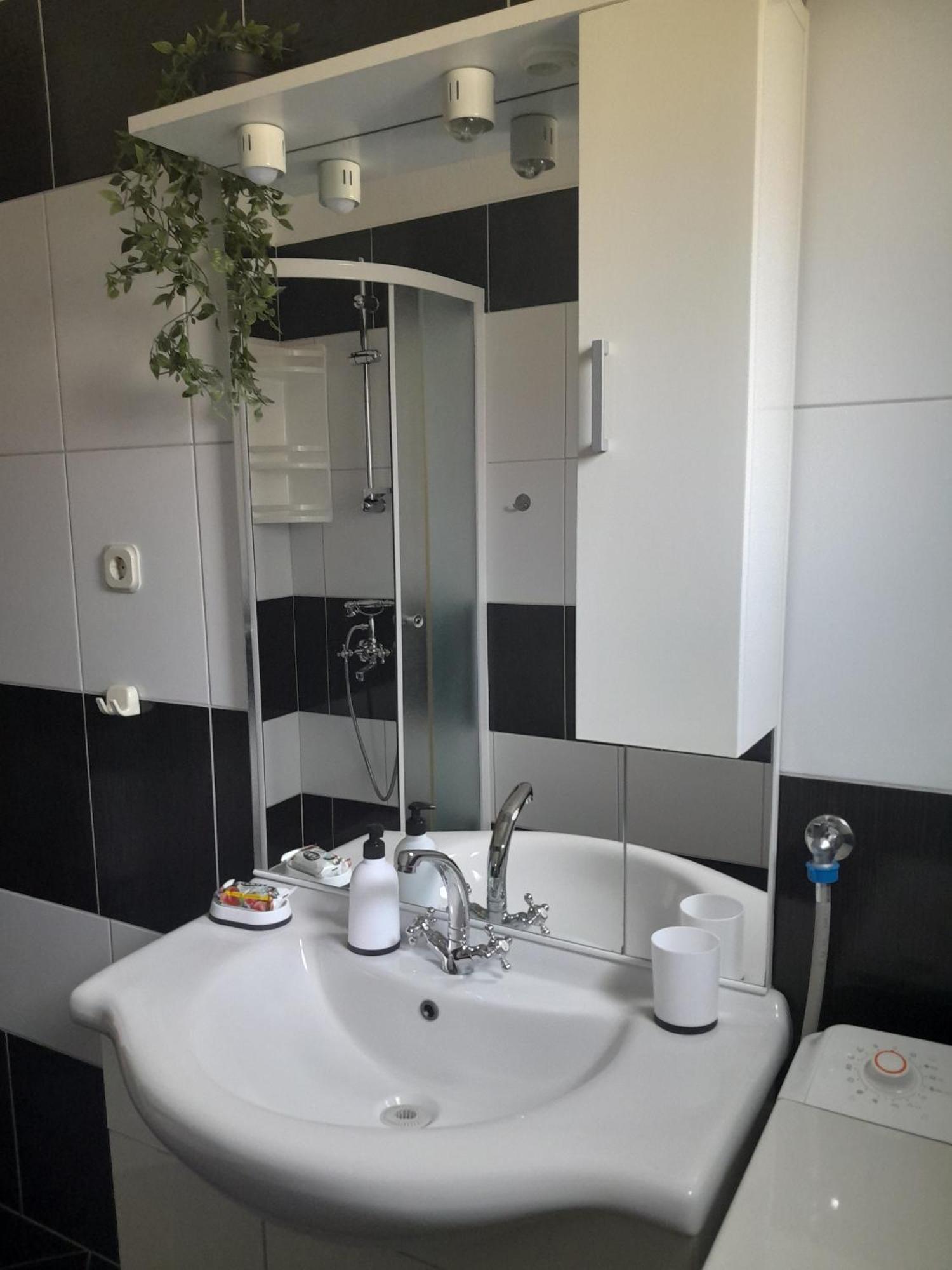 Apartments With A Parking Space Postira, Brac - 2911 Rom bilde